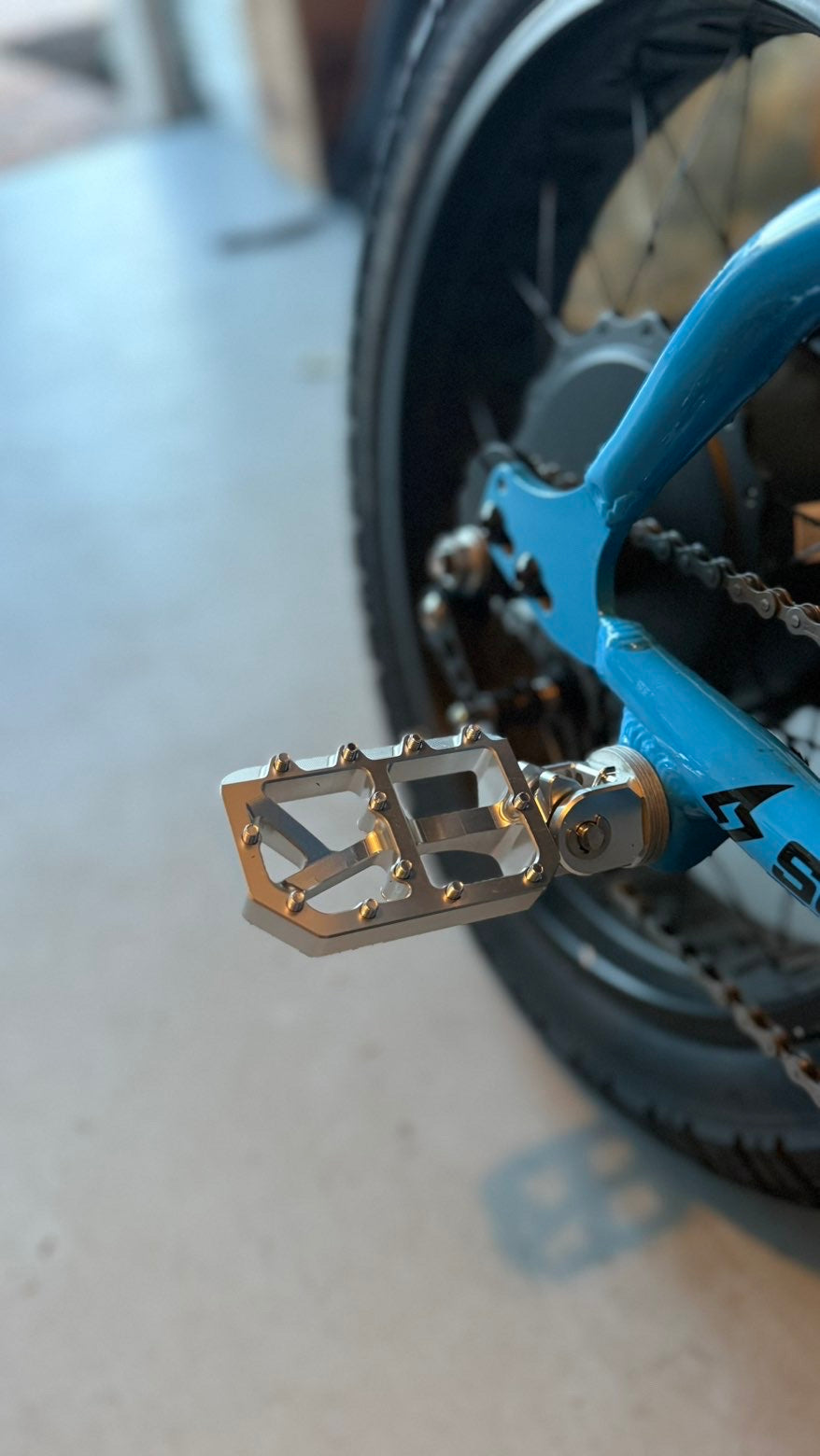 Super73 Rear Moto peg kit